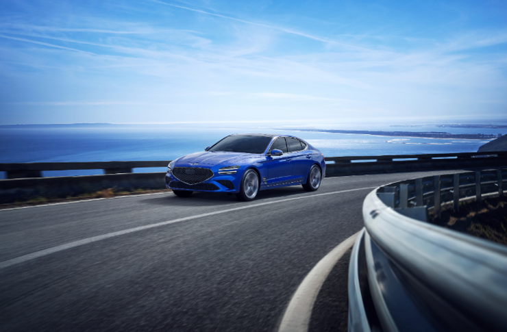 Improved G70 sports sedan with enhanced agility and driving capabilities