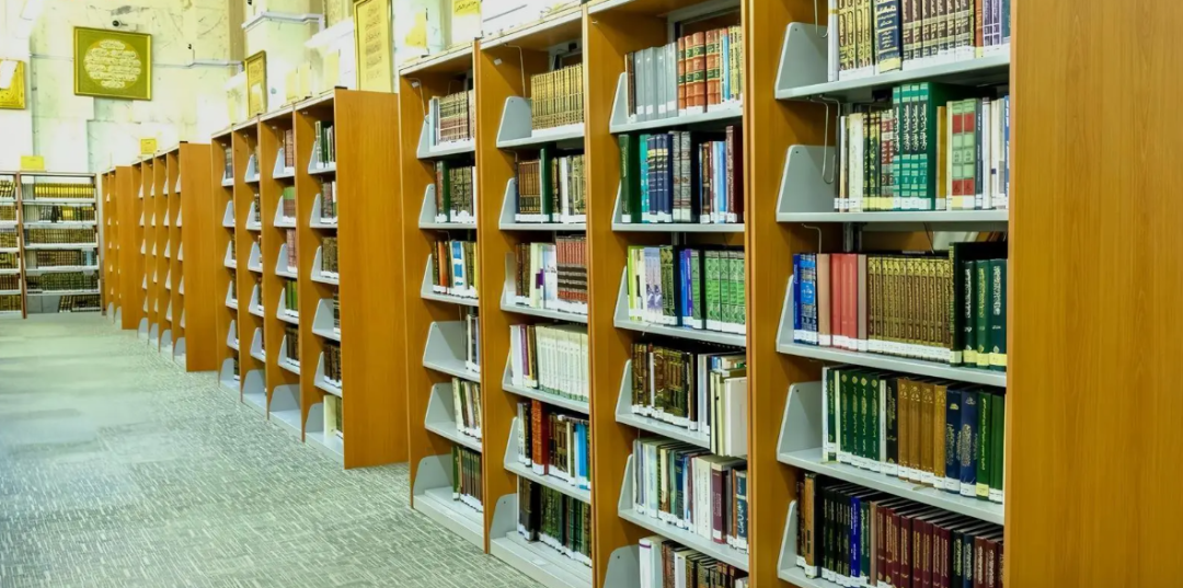The Grand Mosque Library serves as a cultural and educational hub, offering religious texts in multiple languages.