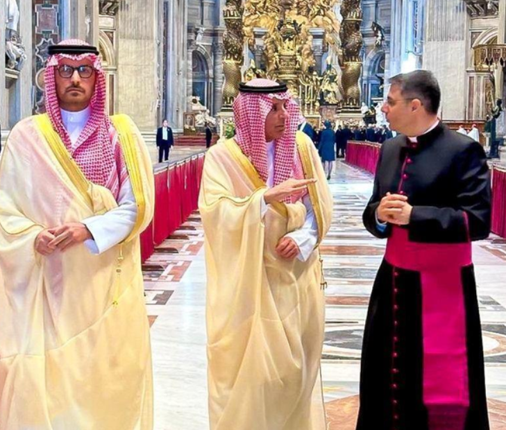 Saudi minister of state attends inauguration mass of Pope Leo XIV