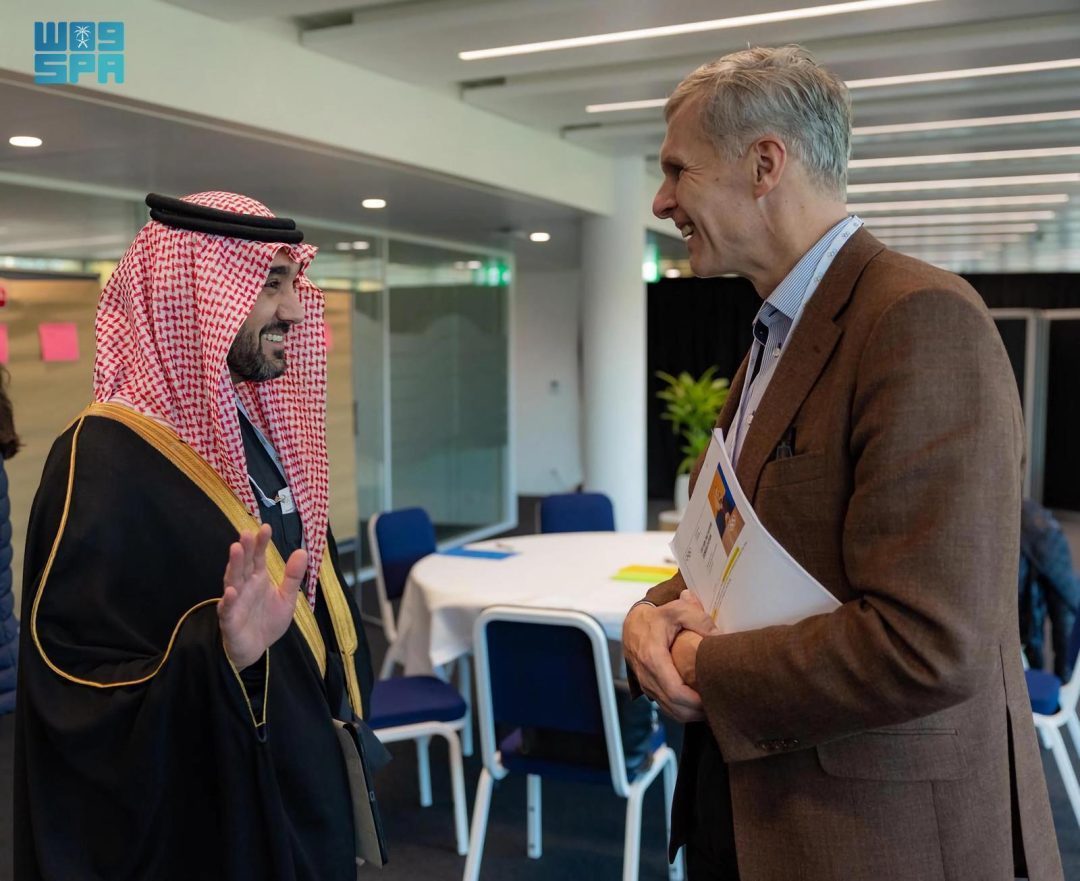 Saudi Olympic, Paralympic Committee President Meets IOC President