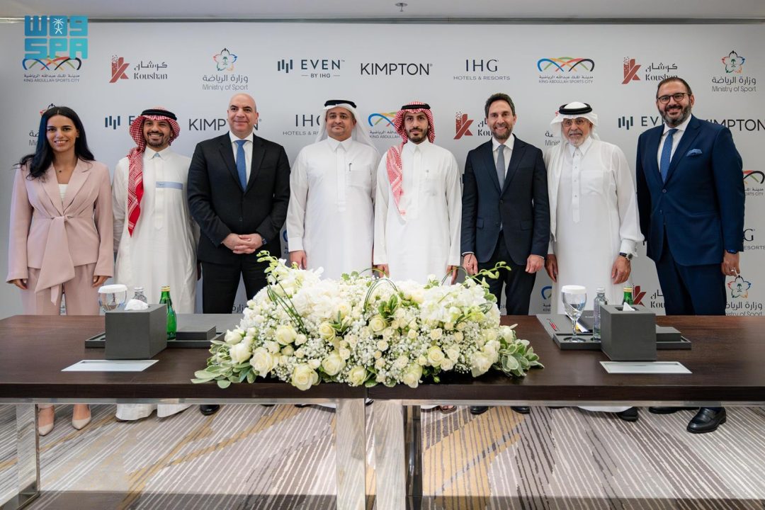Sport Ministry Signs Contracts for Hotel Development at King Abdullah Sports City in Jeddah