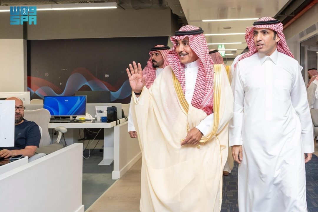 Minister of Media Visits Al Arabiya Headquarters in Riyadh, Reviews Post-Relocation Readiness