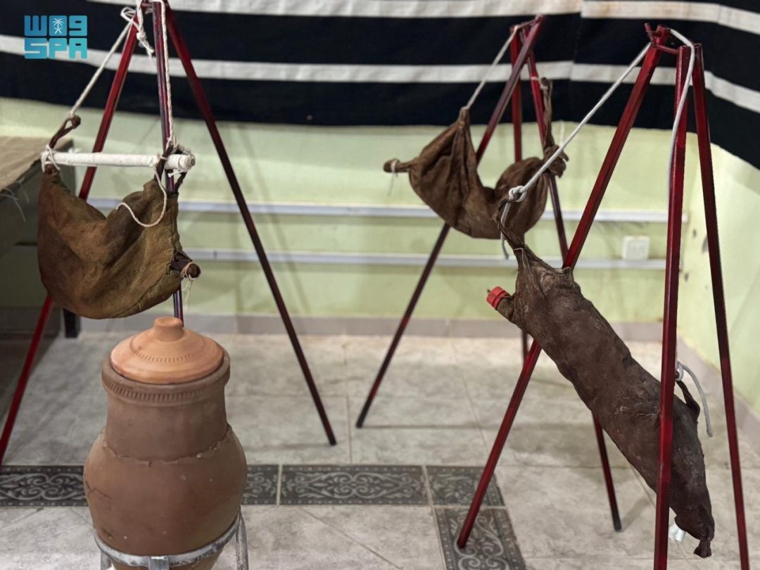 Qirbah and Zeer: Ancient Techniques for Naturally Cooling Water