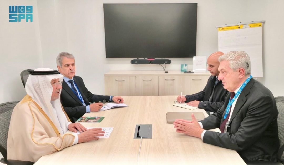 KSrelief Supervisor-General, UN High Commissioner for Refugees Meet to Enhance Cooperation