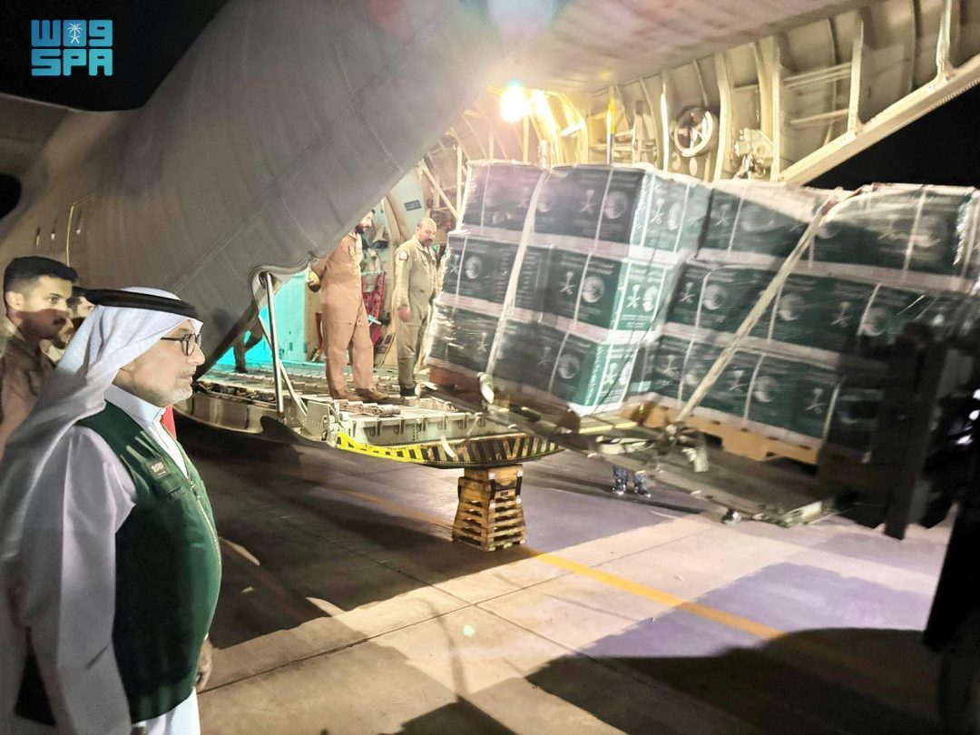 60th Saudi Relief Plane Arrives in Egypt with Aid for Gaza
