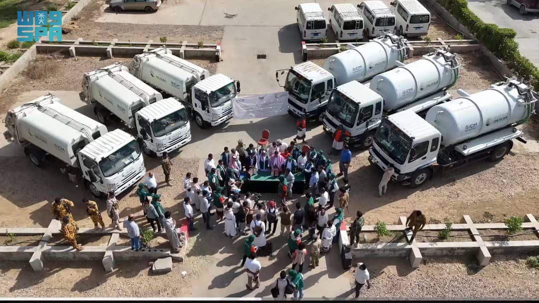 KSrelief Inaugurates Sewage Treatment Plant and Delivers Garbage Trucks in Marib, Yemen