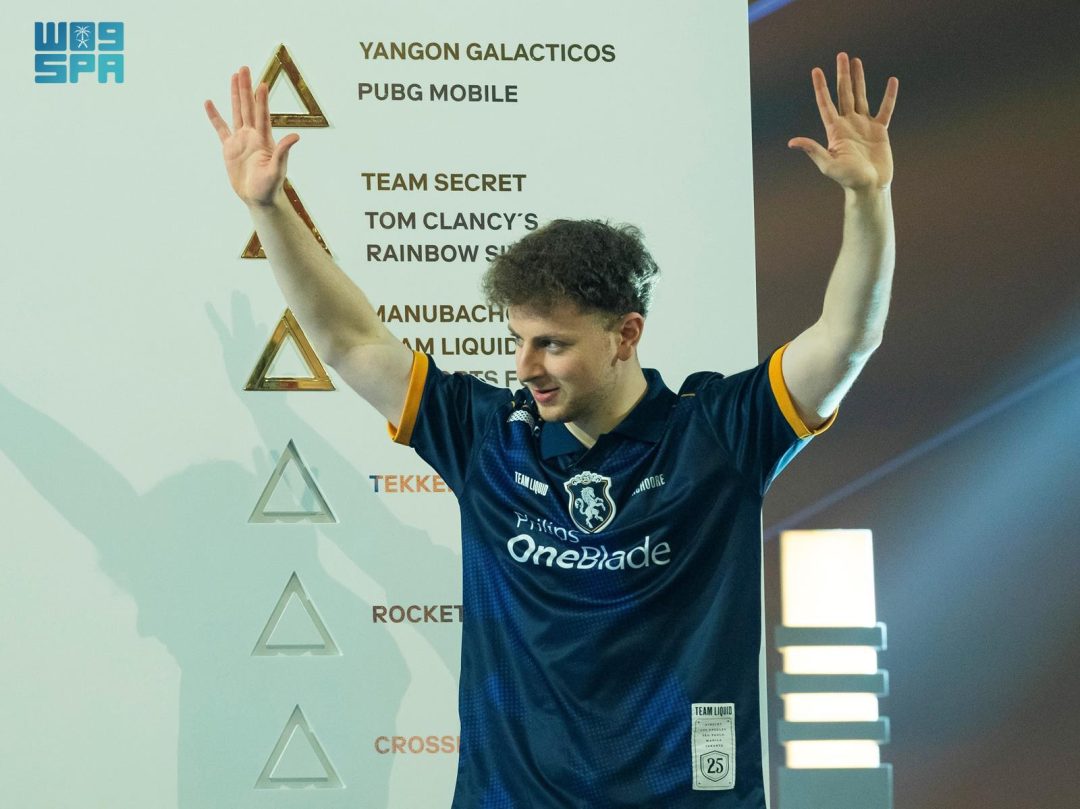 Manuel Bachoore Wins EA Sports FC 25 Title at EWC