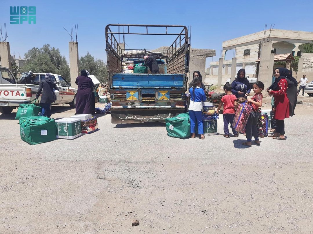 KSrelief Distributes Food Baskets to the Displaced in Syria