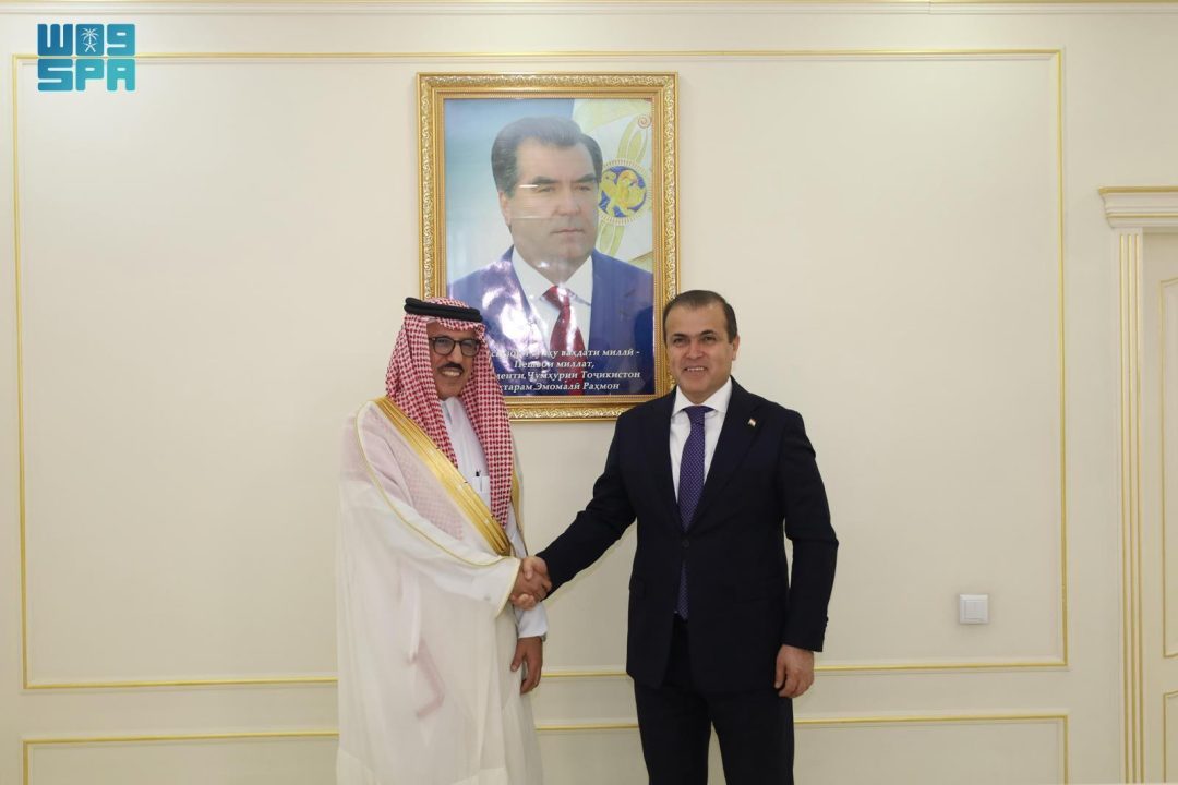 Saudi Ambassador Meets with Tajikistan State Committee on Investment Chairman