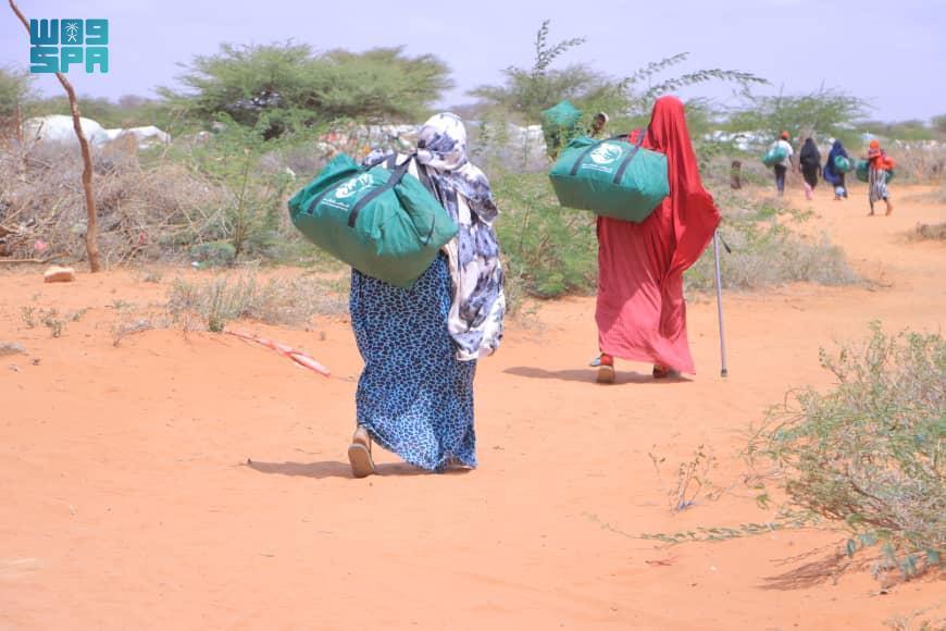 KSrelief Distributes Shelter Aid in Somalia’s Togdheer Region