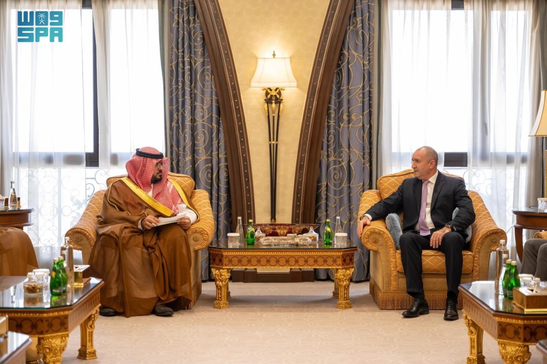 Bulgarian President Meets with Minister of Economy at FII9