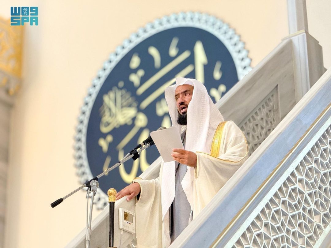 Prophet’s Mosque Imam Delivers Friday Sermon to 15,000 Worshippers in Moscow