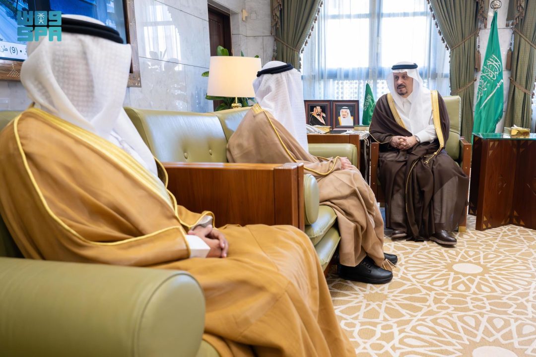 Governor of Riyadh Region Receives UAE Ambassador