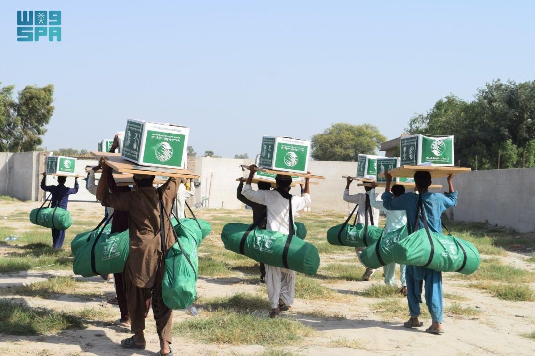 KSrelief Distributes 4,700 Shelter Kits in Pakistan
