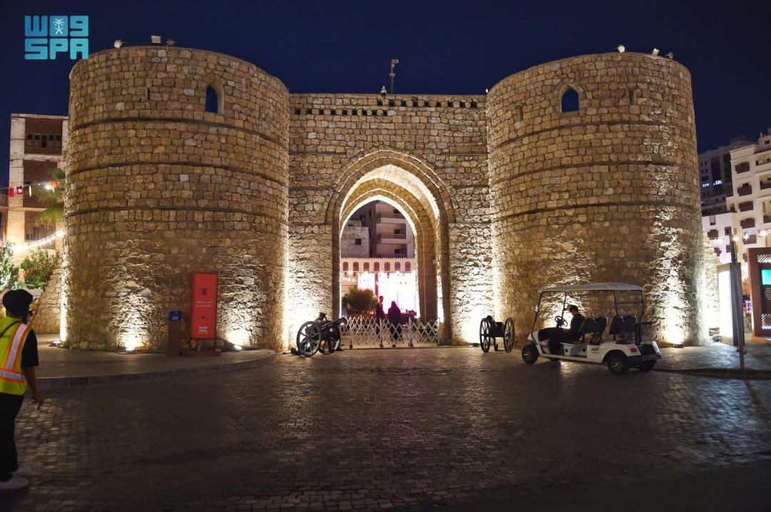 Jeddah Historic District Blends Art with Rich Local Heritage