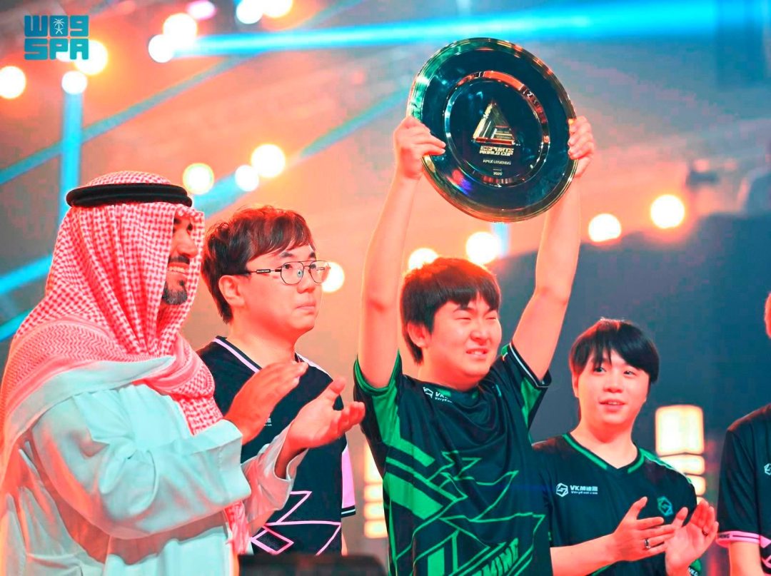 VK GAMING Clinches Apex Legends Title at Esports World Cup 2025