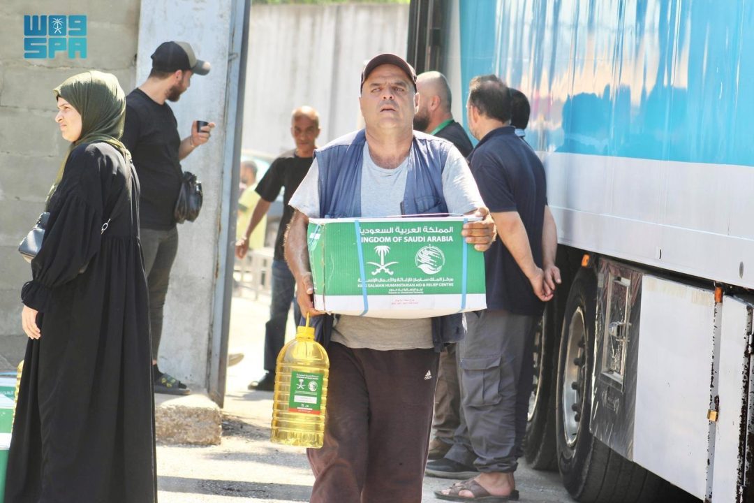 KSrelief Distributes 540 Food Baskets in Beirut, Lebanon