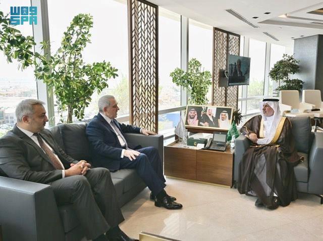 KSrelief Supervisor General Meets Azerbaijani Ambassador to Saudi Arabia