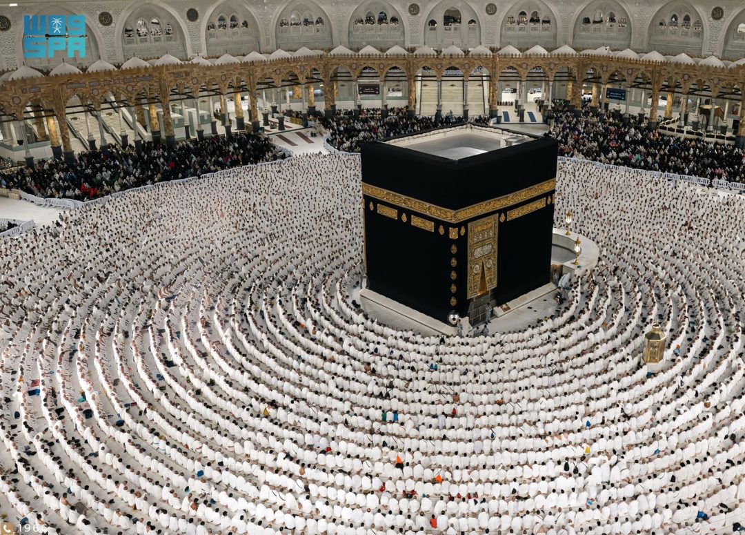 Advanced Technologies Enhance Efficiency in Serving Worshippers at Grand Mosque