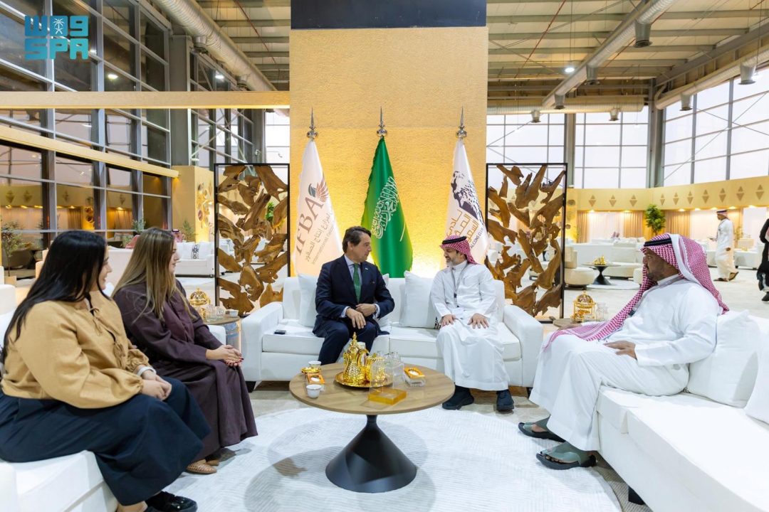 Portuguese Ambassador Visits 2025 International Falcon Breeders Auction