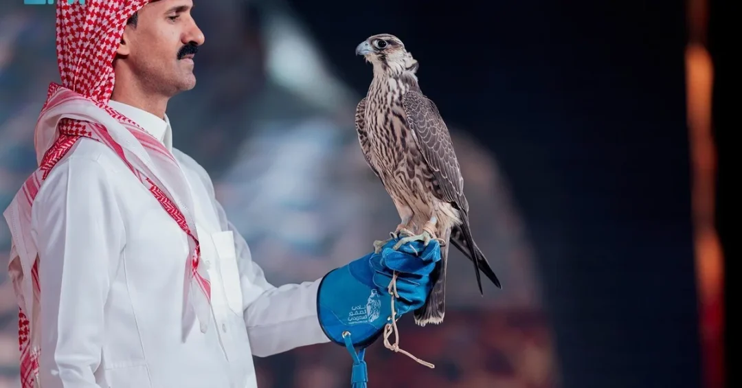 Saudi Falcons Club Auction: Two Prized Birds Fetch SAR236,000 in Riyadh