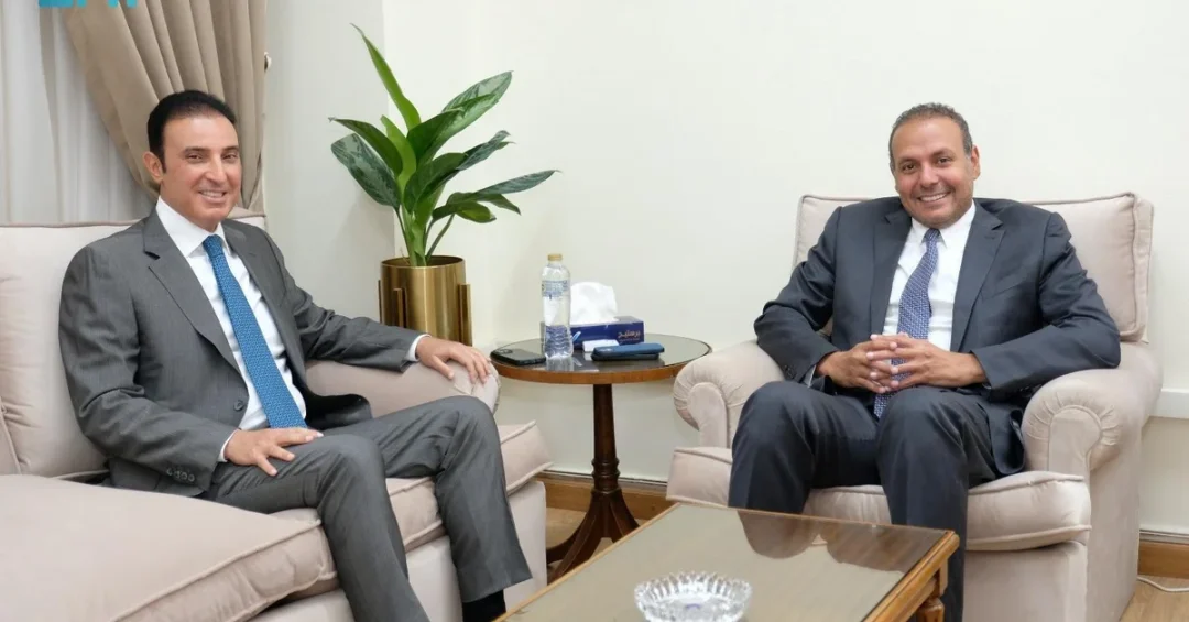 Arab League Official Meets Kuwait Envoy to Boost Cooperation