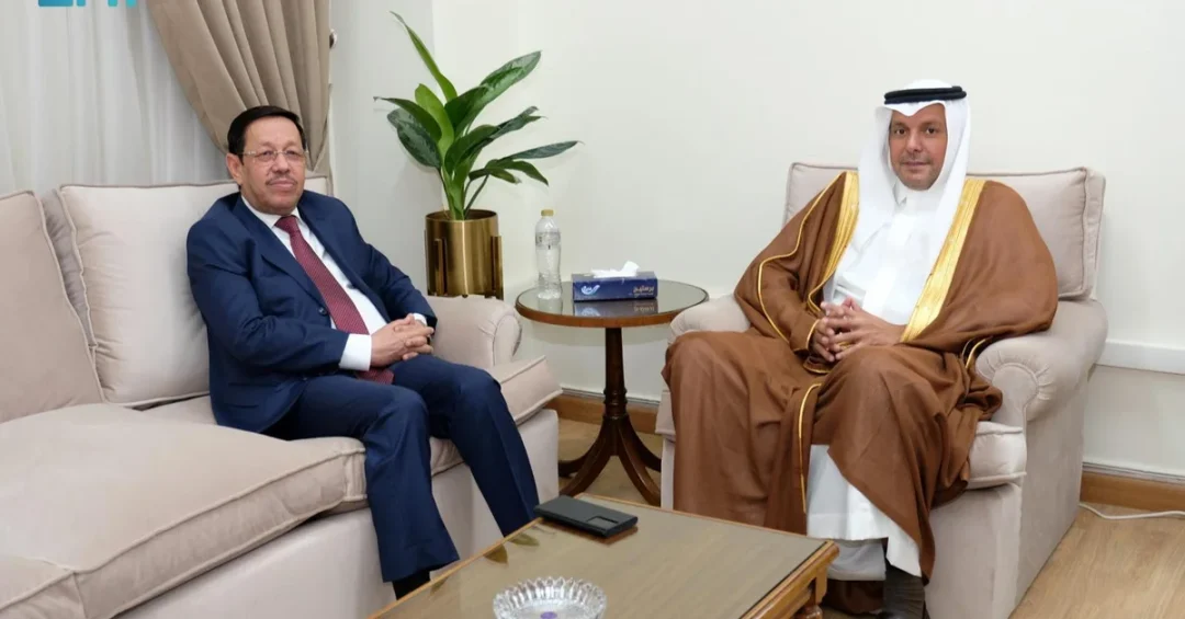 Arab League Official Meets Mauritanian Envoy on Arab Cooperation
