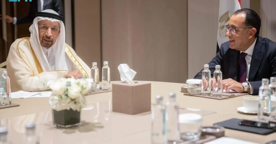 Egyptian PM and Saudi Investment Minister Discuss Boosting Bilateral Ties