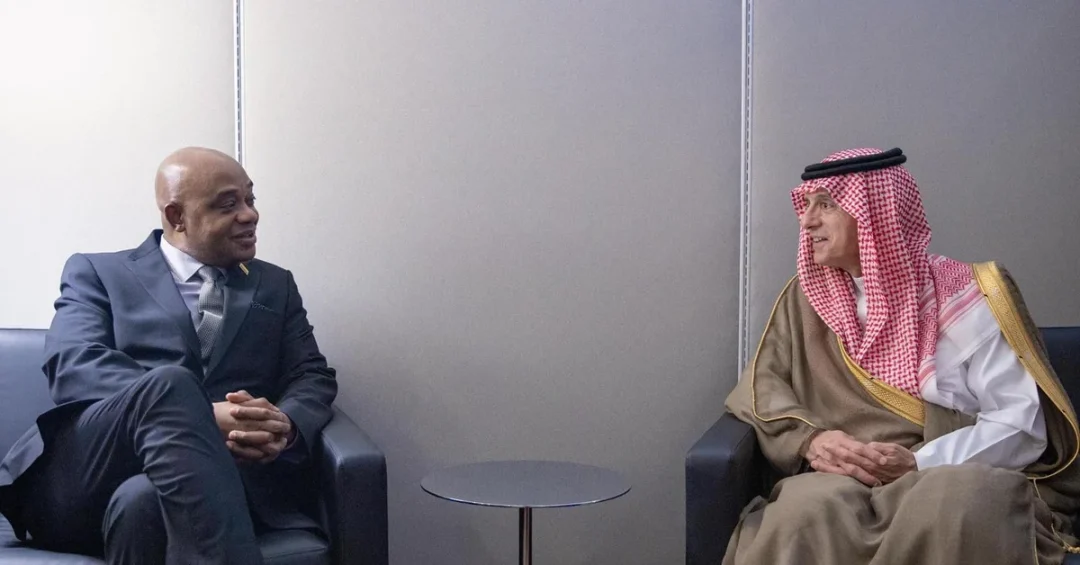 Al-Jubeir, Colombian Foreign Minister Discuss Strengthening Ties