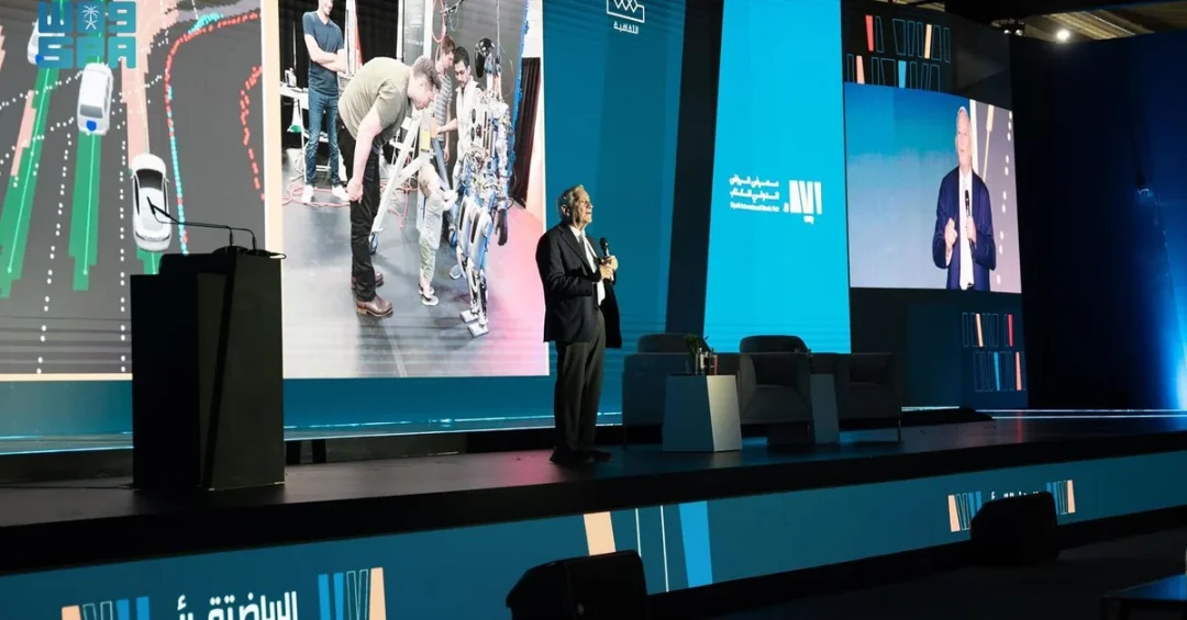 Walter Isaacson Praises Saudi Arabia’s Renewable Energy Revolution