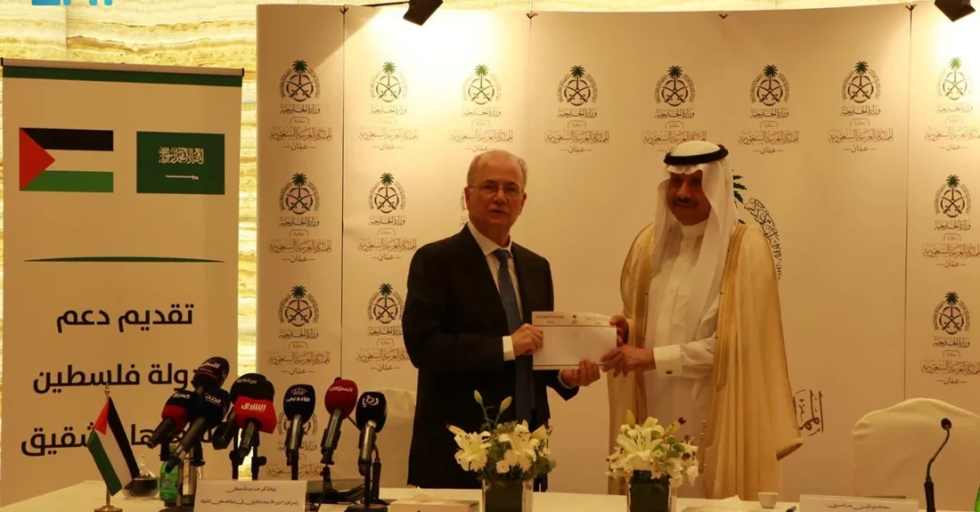 Saudi Ambassador Delivers Monthly Aid to Palestinian PM for Gaza