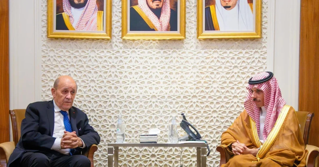 Saudi Foreign Minister and French Envoy Discuss Lebanon Crisis