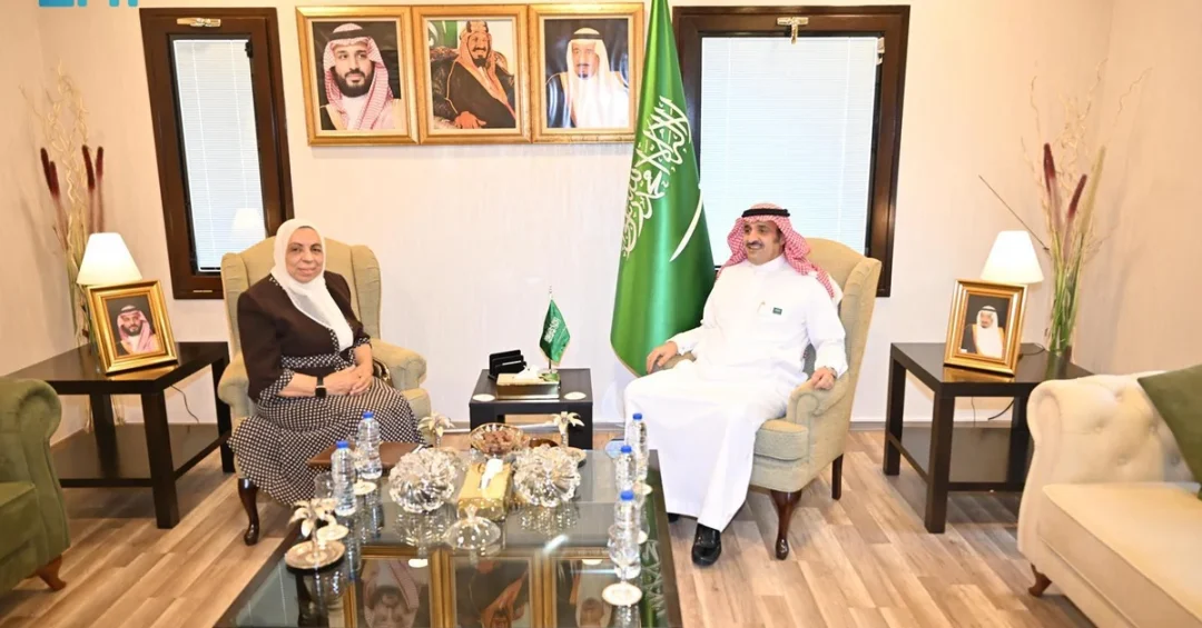 Saudi Envoy Meets International Friendship Official in Tunisia