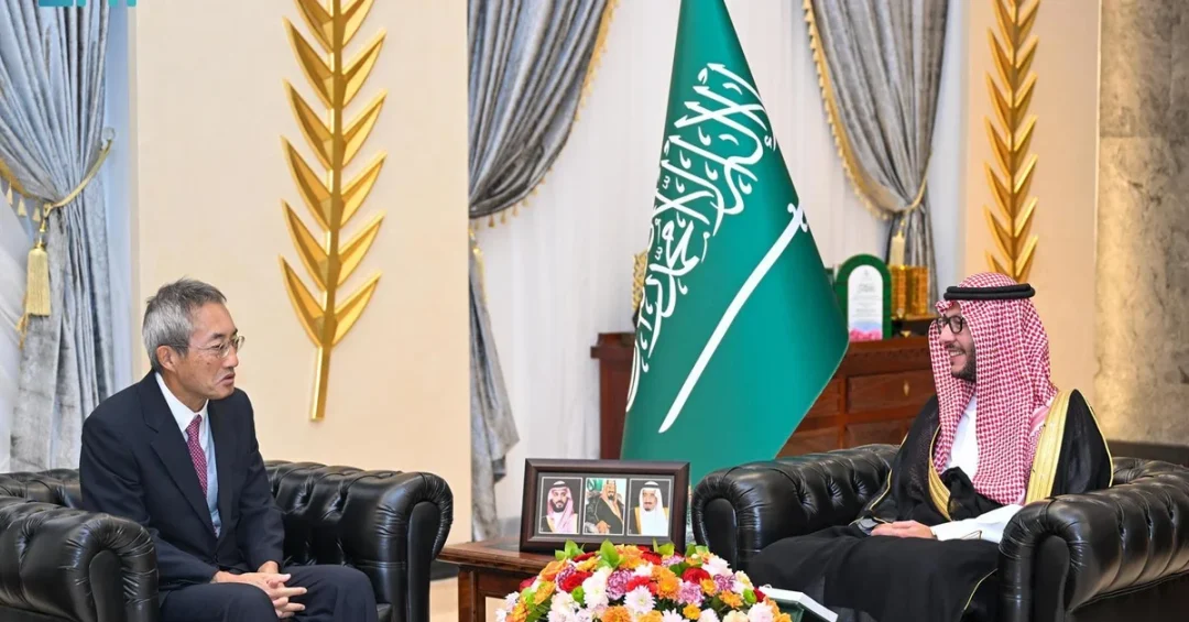 Taif Governor Meets Japanese Consul General to Strengthen Ties