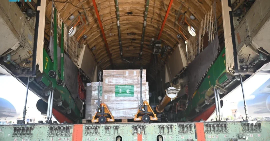 Third Saudi Relief Plane with Humanitarian Aid for Lebanon Arrives in Beirut