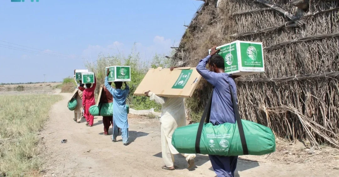 Saudi Arabia Delivers 2,500 Shelter Kits to Flood-Hit Families in Pakistan