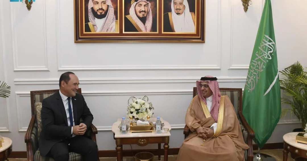 Saudi Foreign Ministry Officials Strengthen Ties with Kazakh Consul General