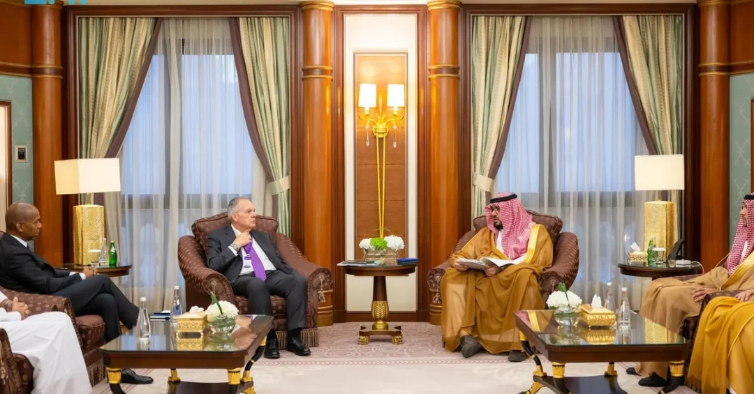 Saudi Minister Meets State Street CEO at FII to Boost Investment Ties