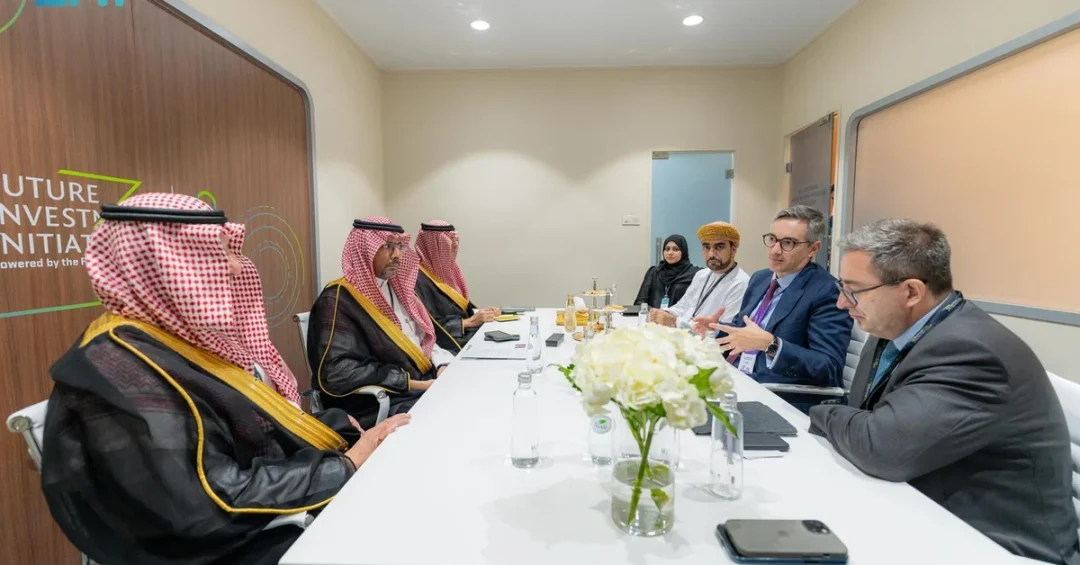 Saudi Minister Meets Boeing, Airbus, BMW at FII8 for Industrial Deals