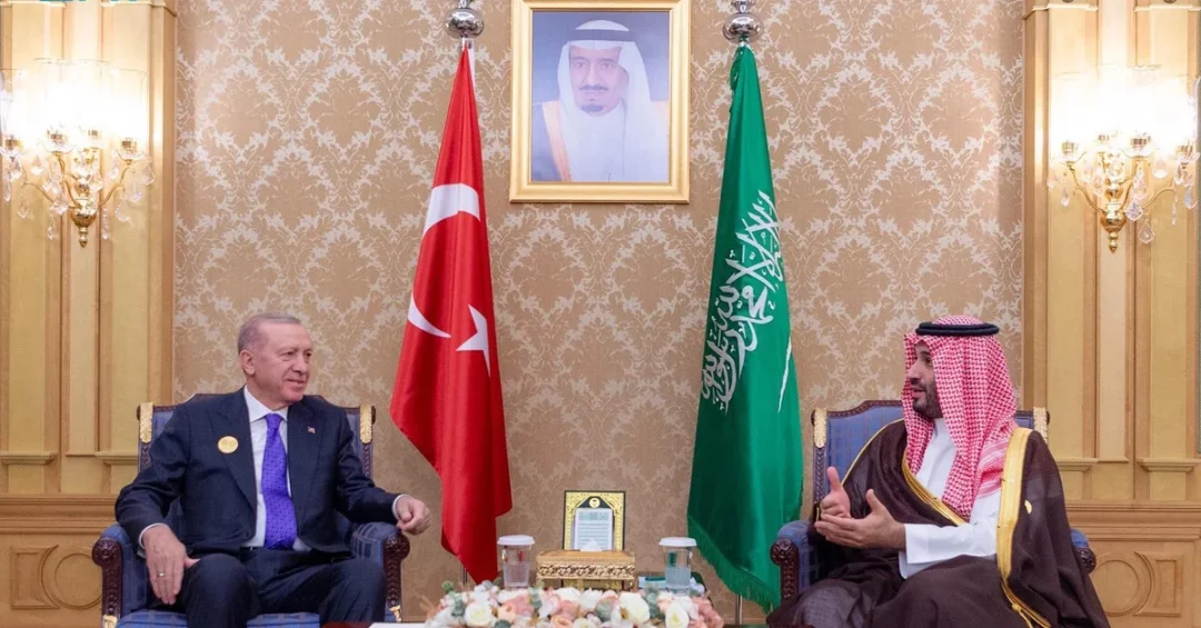 Crown Prince Meets Turkish President on Sidelines of Riyadh Summit