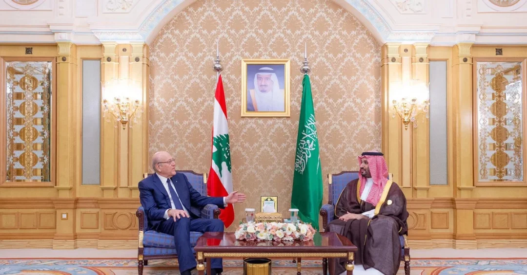 Saudi Crown Prince Meets Lebanese PM at Riyadh Summit