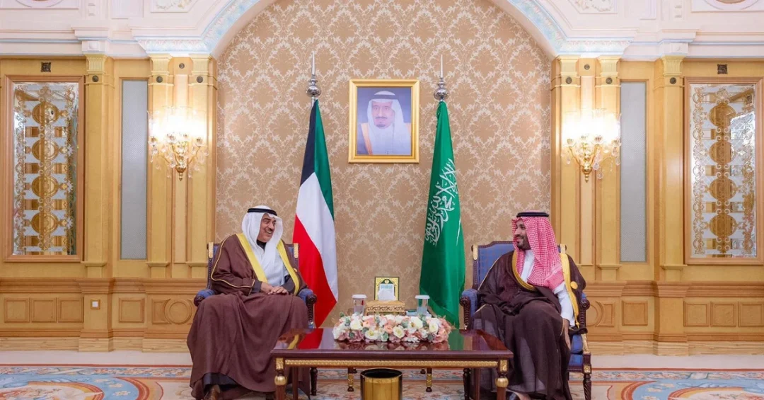 Saudi, Kuwaiti Crown Princes Hold Key Talks on Sidelines of Riyadh Summit