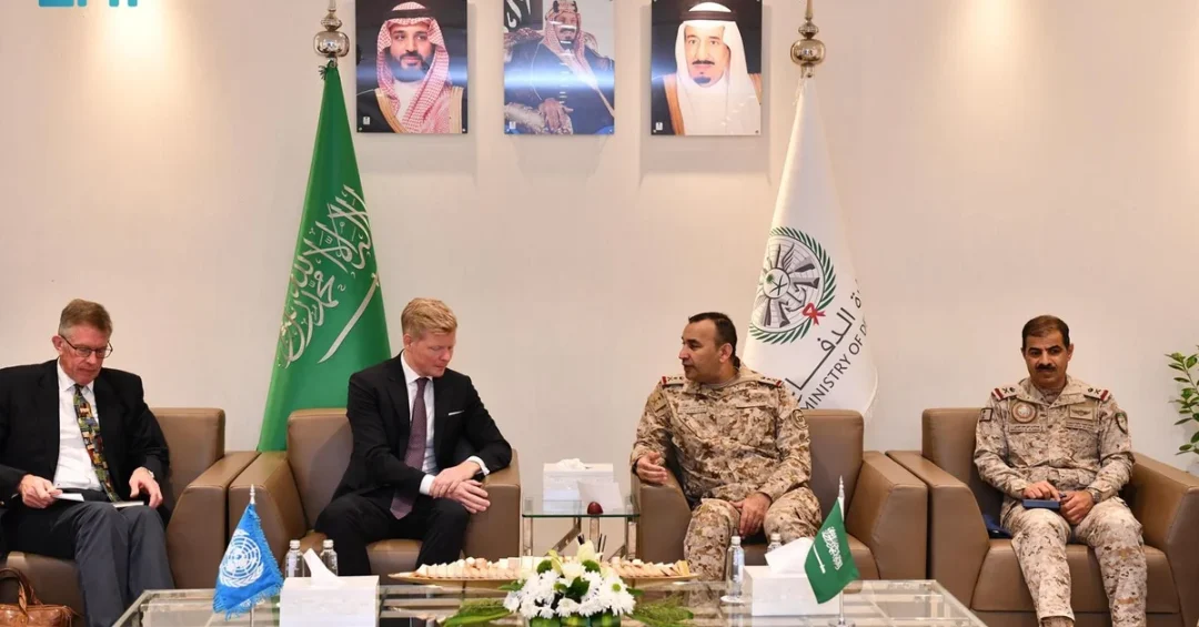 Saudi Joint Forces Commander Meets UN Envoy for Yemen Peace Talks