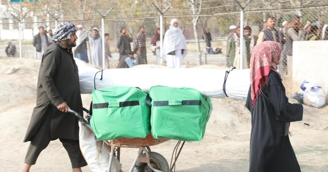 KSrelief Distributes 250 Shelter Kits to Families in Afghanistan’s Kabul Province