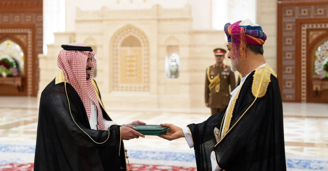 Saudi Ambassador Presents Credentials to Sultan of Oman