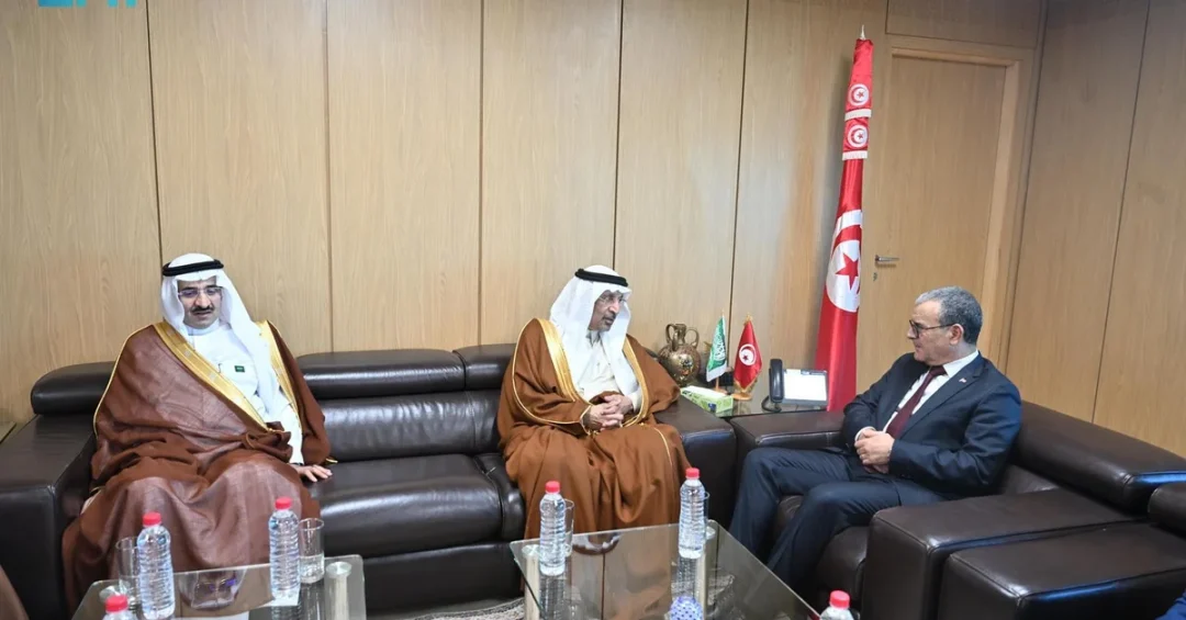 Saudi, Tunisian Ministers Discuss Investment Cooperation in Tunis