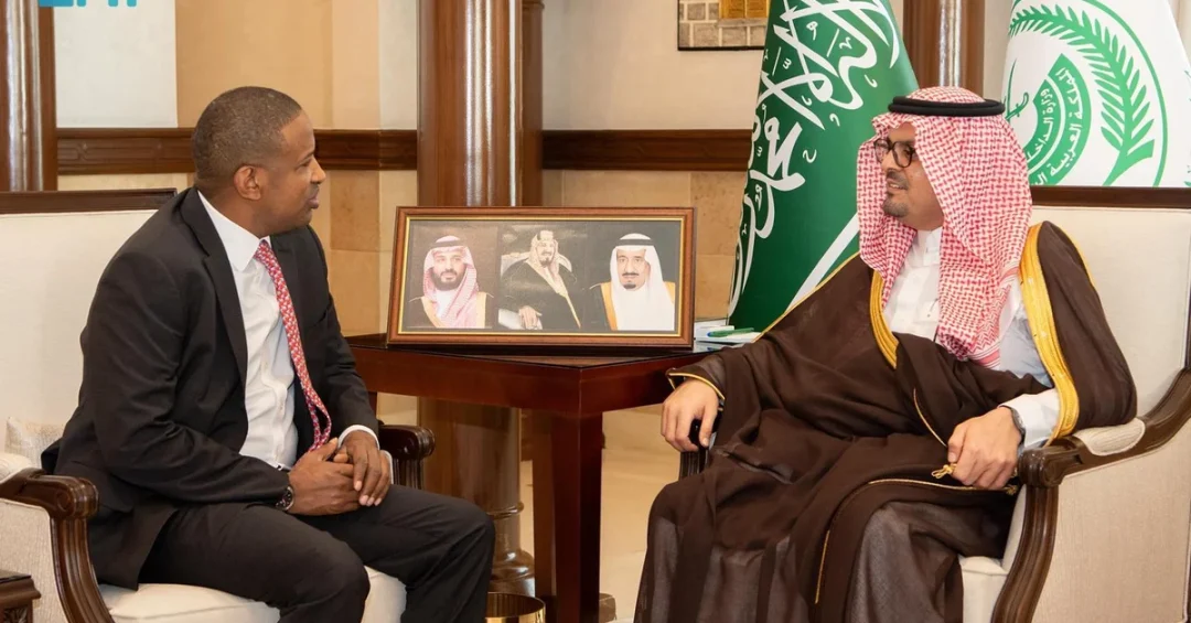 Makkah Deputy Governor Discusses Bilateral Ties with Kenyan Consul General