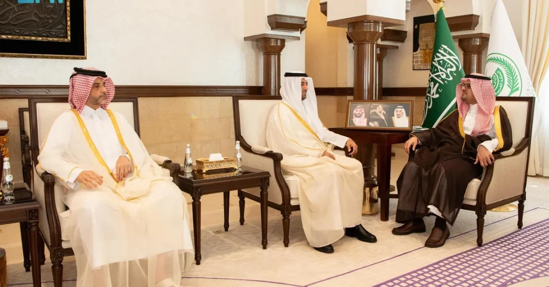 Makkah Deputy Governor Strengthens Ties with Qatari Ambassador in Jeddah