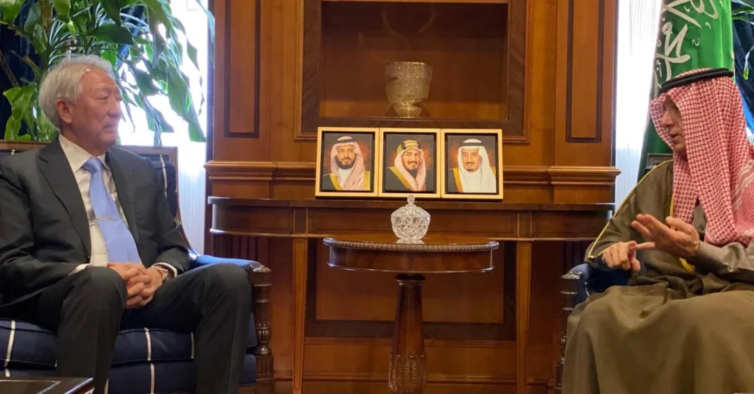 Saudi Minister Al-Jubeir Receives Singapore Senior Minister Teo Chee Hean