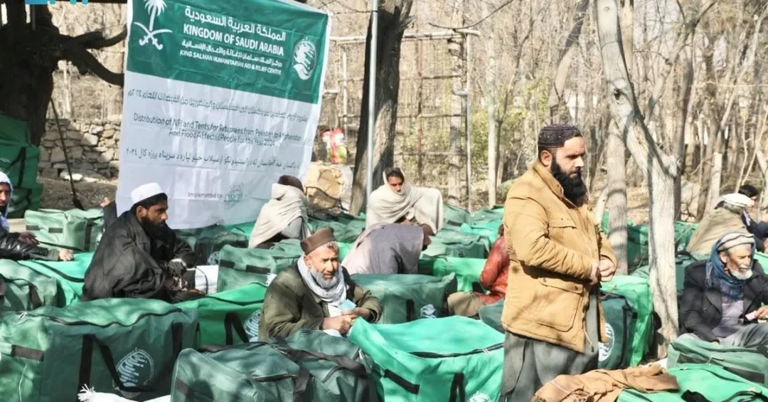 KSrelief Distributes 300 Shelter Kits to Returnees and Flood Victims in Afghanistan
